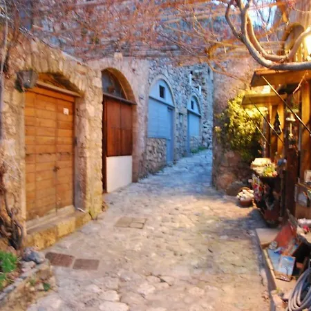 Hotel Rachi Boza, By The Sea Plitra